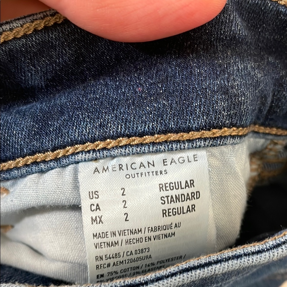 American Eagle Blue Skinny Jeans Tapered Fit - Picture 3 of 4